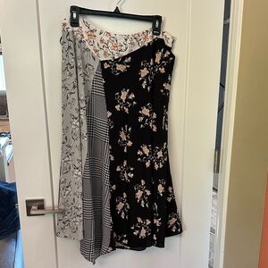 Calvin Klein Asymmetrical Floral Skirt - Black and White
